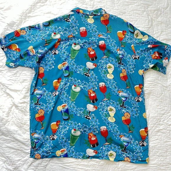 Cherokee Waikiki Wear - Hawaiian Shirt - Tropical Drinks - Blue - Men’s XL - Picture 3 of 3